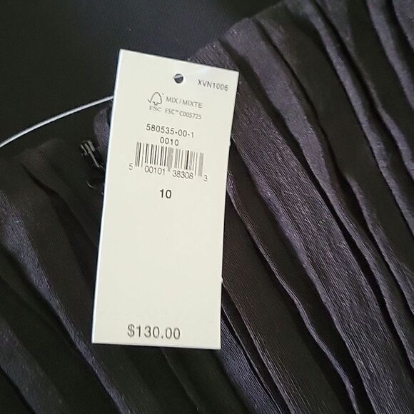 Banana republic Kali plated top - Picture 8 of 9